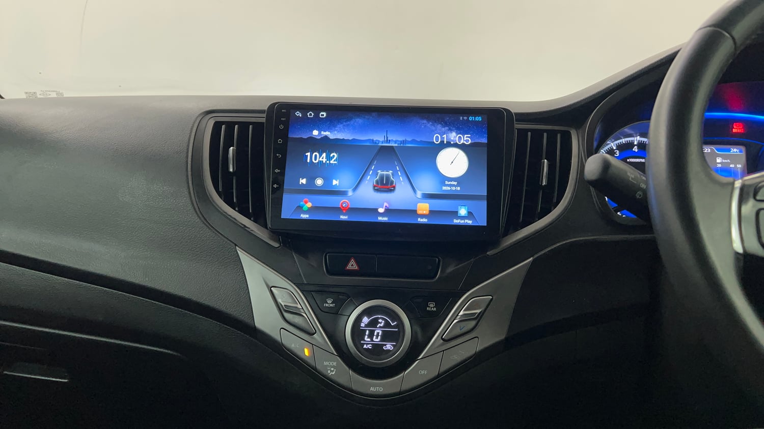 Used 2019 Maruti Suzuki Baleno Alpha Automatic Petrol Automatic interior MUSIC SYSTEM & AC CONTROL VIEW