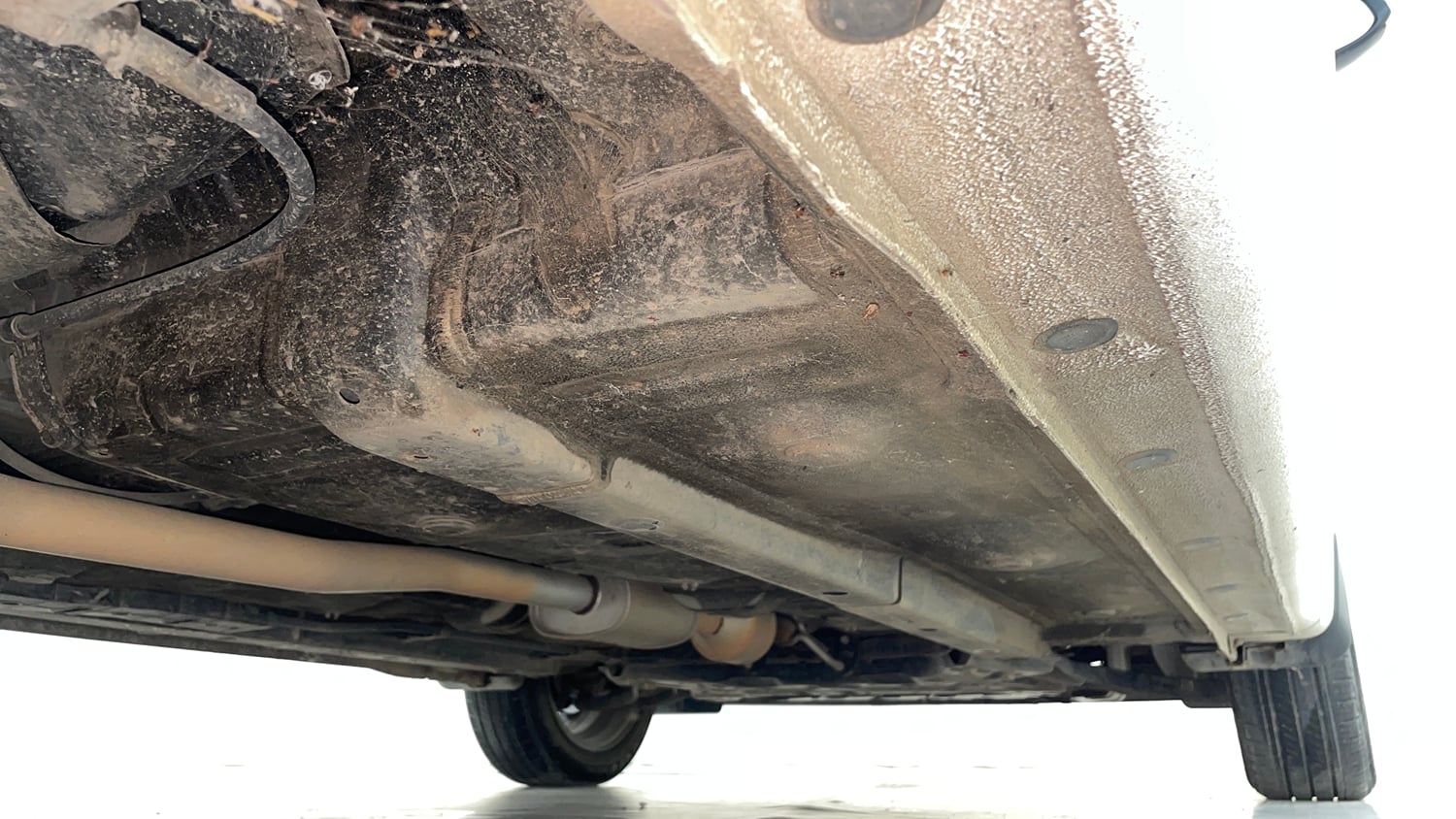 Used 2022 Hyundai Grand i10 Nios Asta AMT 1.2 Kappa VTVT Petrol Automatic extra REAR RIGHT UNDERBODY VIEW