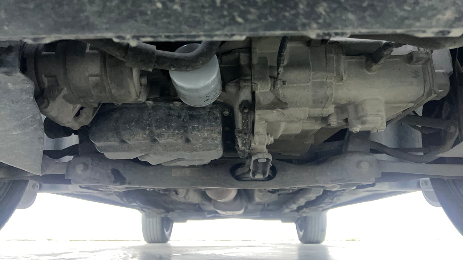 Used 2023 Volkswagen Taigun Topline 1.0 TSI MT Petrol Manual extra FRONT LEFT UNDERBODY VIEW