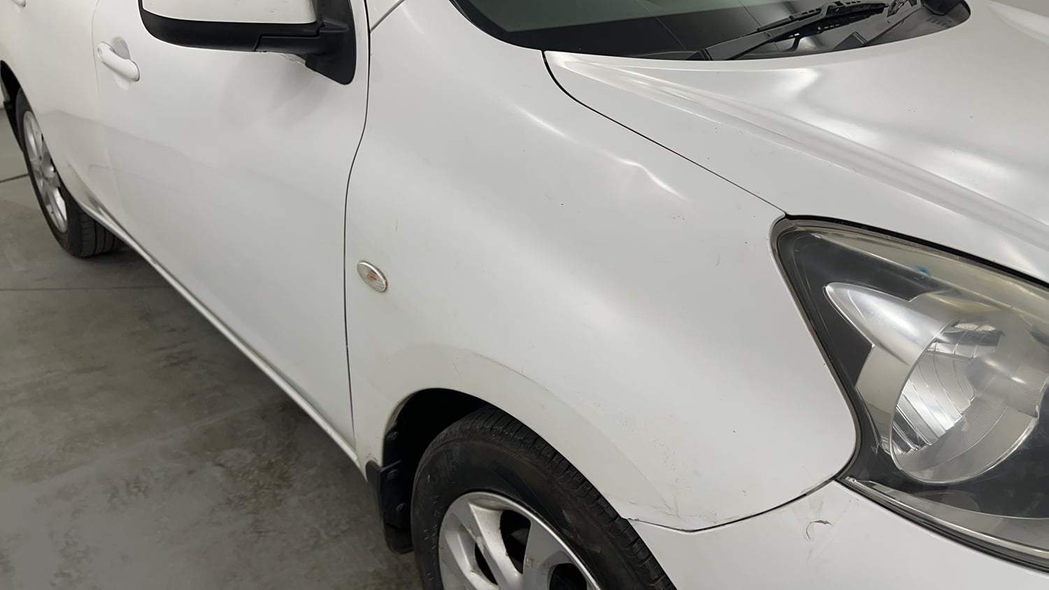 Used 2013 Nissan Micra XV CVT Petrol Automatic dents MINOR DENT