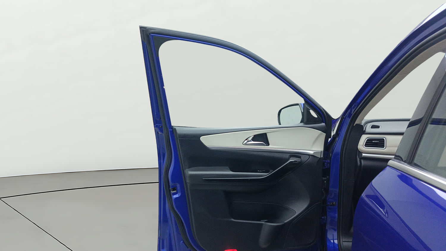 Used 2022 Mahindra XUV700 AX 7 Petrol AT 7 STR Petrol Automatic interior LEFT FRONT DOOR OPEN VIEW