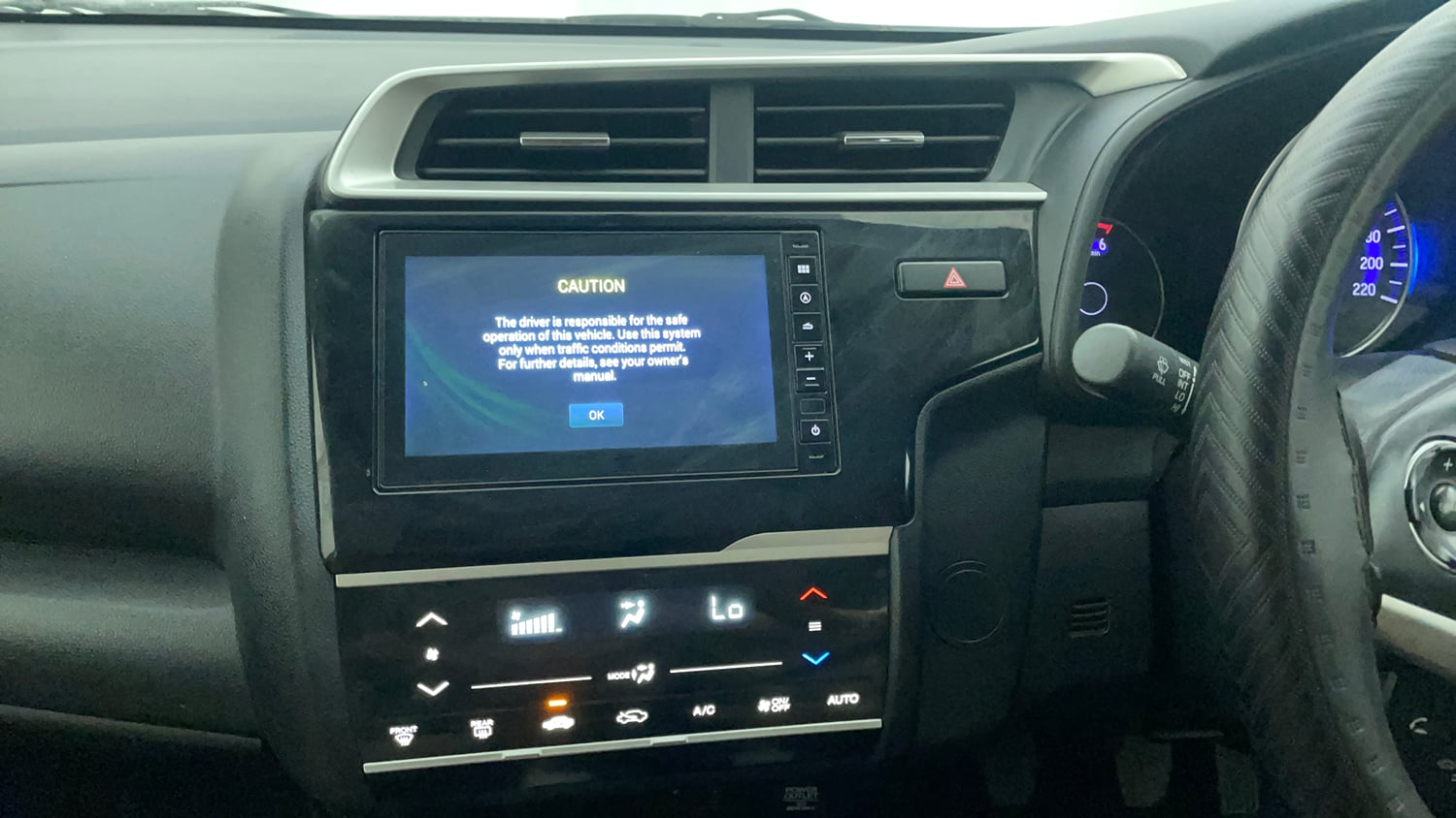 Used 2021 Honda WR-V SV MT Diesel Diesel Manual interior MUSIC SYSTEM & AC CONTROL VIEW