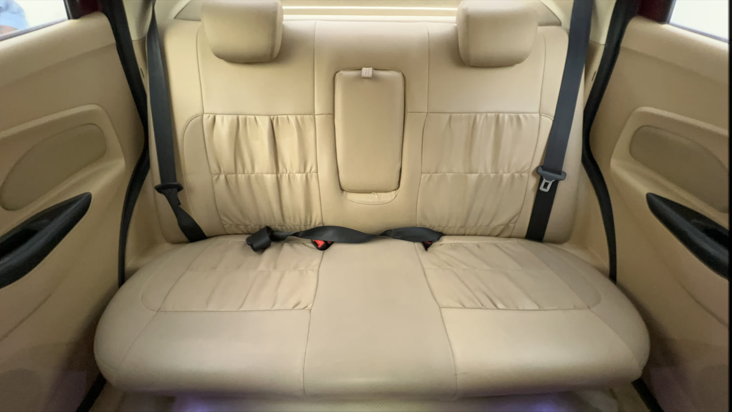 Used 2016 Ford Figo Aspire Titanium1.5 TDCi Diesel Manual interior REAR SEAT CONDITION VIEW