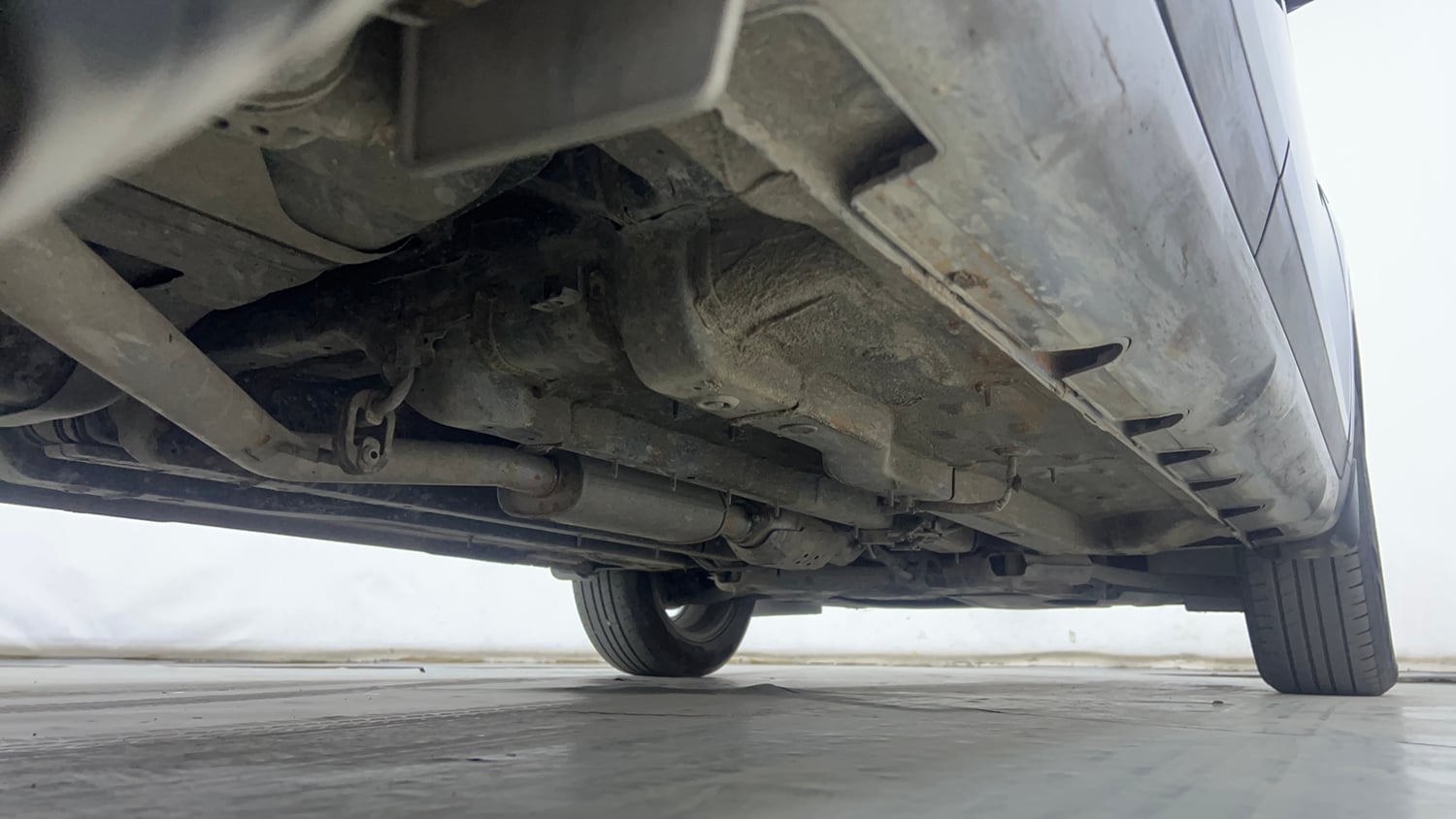 Used 2024 Hyundai Creta 1.5 Turbo Petrol DCT SX(O) Petrol Automatic extra REAR RIGHT UNDERBODY VIEW