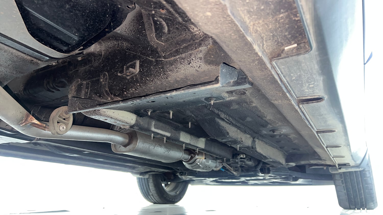 Used 2024 Kia Seltos GTX Plus 1.5 Turbo Petrol DCT Petrol Automatic extra REAR RIGHT UNDERBODY VIEW