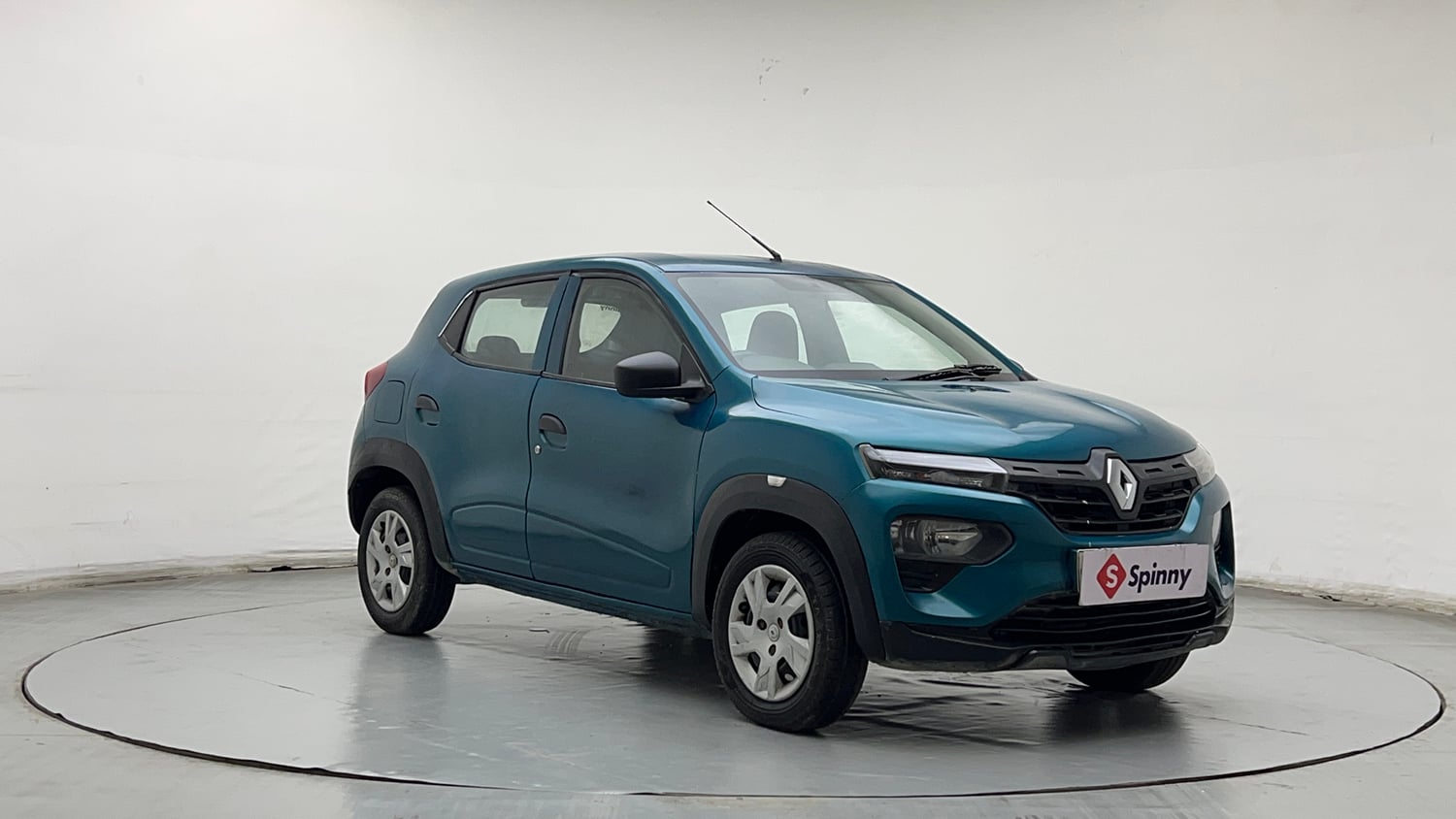 Used 2020 Renault Kwid RXL Petrol Manual exterior RIGHT FRONT CORNER VIEW