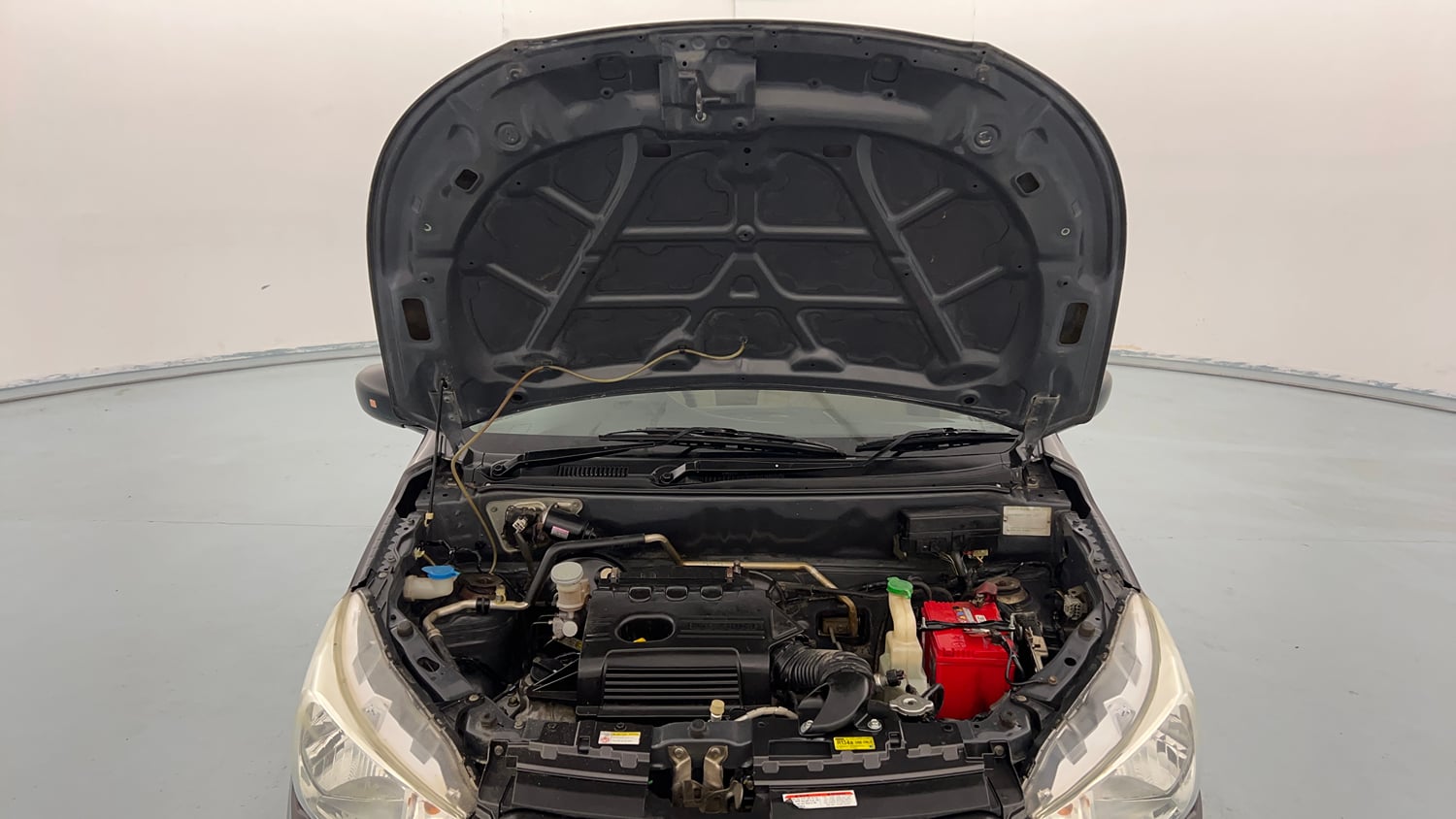 Used 2017 Maruti Suzuki Alto K10 VXi Petrol Manual engine ENGINE & BONNET OPEN FRONT VIEW