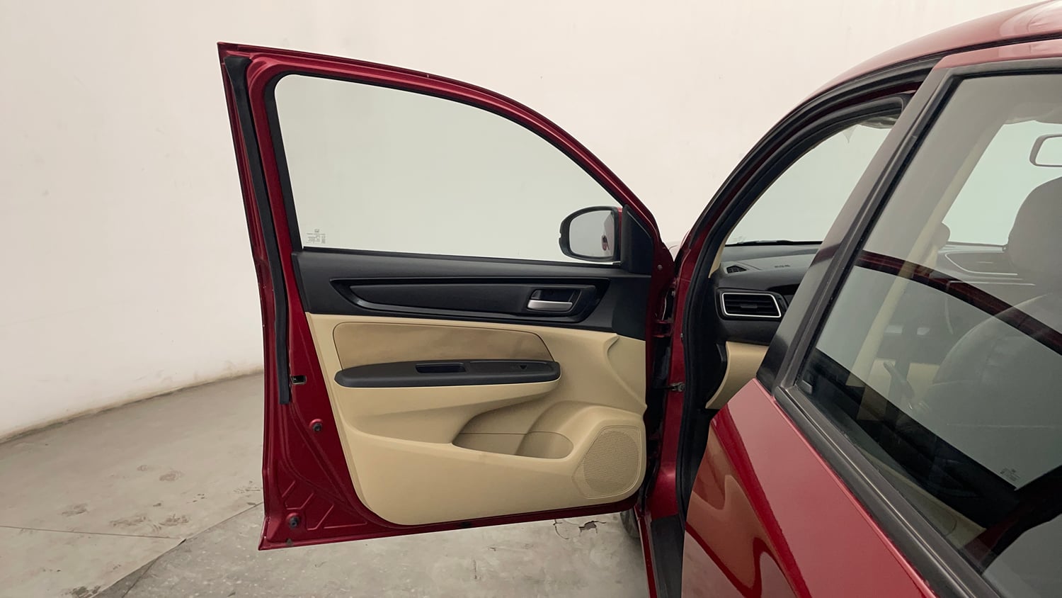 Used 2018 Honda Amaze 1.2 VX MT Petrol Petrol Manual interior LEFT FRONT DOOR OPEN VIEW