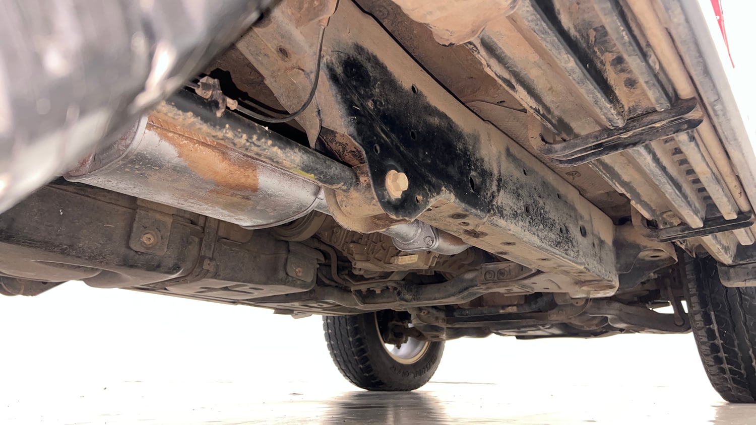 Used 2021 mahindra Thar LX Hard Top Petrol MT 4WD Petrol Manual extra REAR RIGHT UNDERBODY VIEW