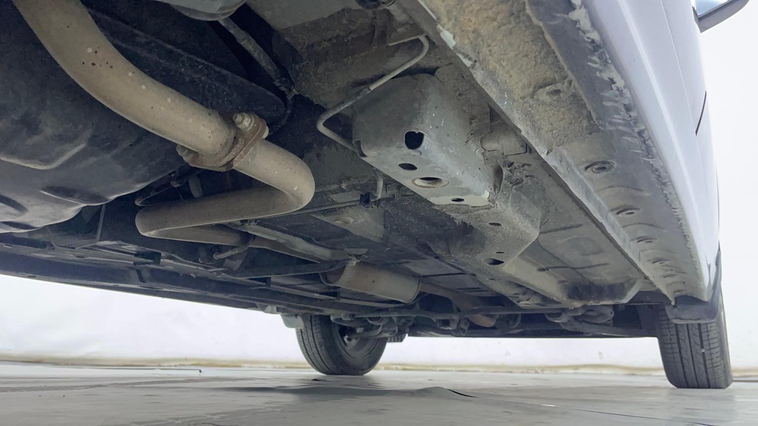 Used 2021 Tata Tiago XZ Plus Petrol Manual extra REAR RIGHT UNDERBODY VIEW