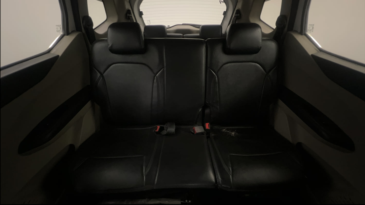 Used 2022 Renault Triber RXZ Petrol Manual interior REAR SEAT CONDITION VIEW