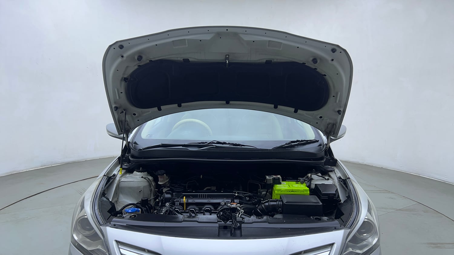 Used 2016 Hyundai Verna 1.6 VTVT SX Petrol Manual engine ENGINE & BONNET OPEN FRONT VIEW