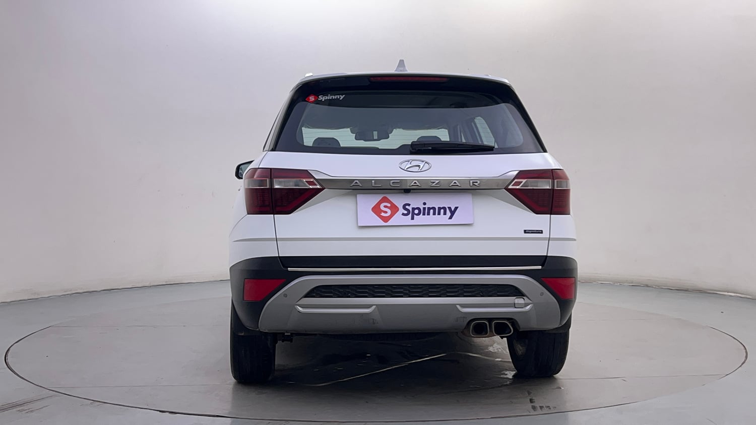 Used 2022 Hyundai Alcazar Signature (O) 6 STR 1.5 Diesel AT Diesel Automatic exterior BACK VIEW