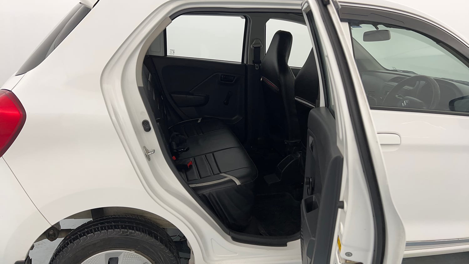 Used 2025 Maruti Suzuki Alto K10 VXi (O) AGS Petrol Automatic interior RIGHT SIDE REAR DOOR CABIN VIEW
