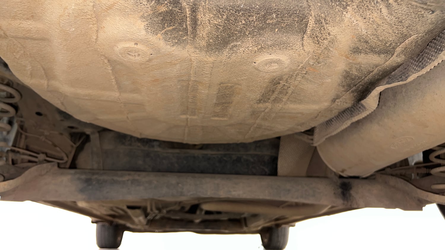 Used 2016 Ford Figo Aspire Titanium1.5 TDCi Diesel Manual extra REAR UNDERBODY VIEW (TAKEN FROM REAR)