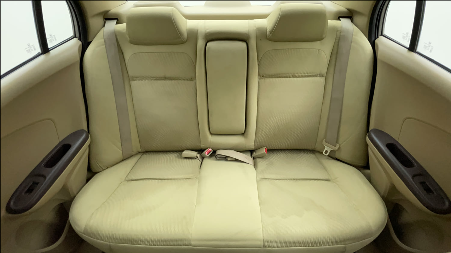Used 2013 Honda Amaze 1.5 S i-DTEC Diesel Manual interior REAR SEAT CONDITION VIEW