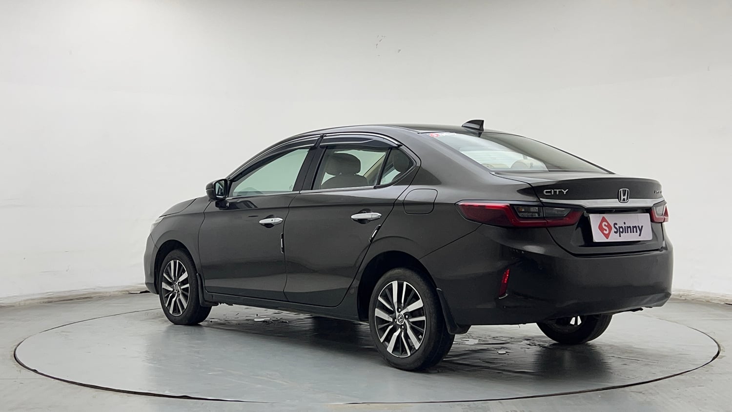 Used 2022 Honda City ZX CVT Petrol Petrol Automatic exterior LEFT REAR CORNER VIEW