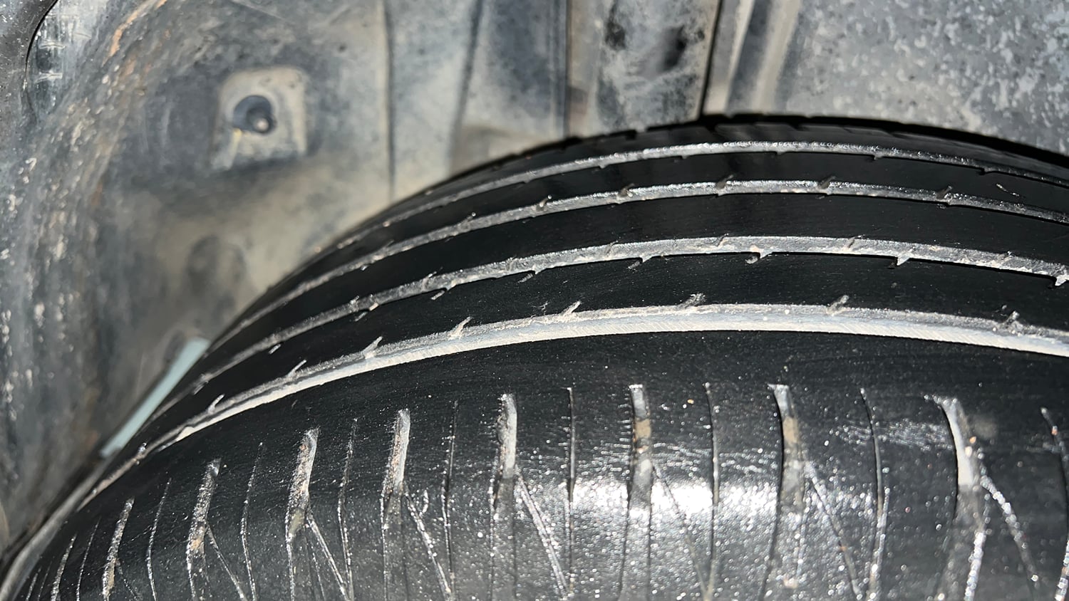Used 2022 maruti-suzuki Vitara Brezza ZXi Petrol Manual tyres RIGHT REAR TYRE TREAD VIEW