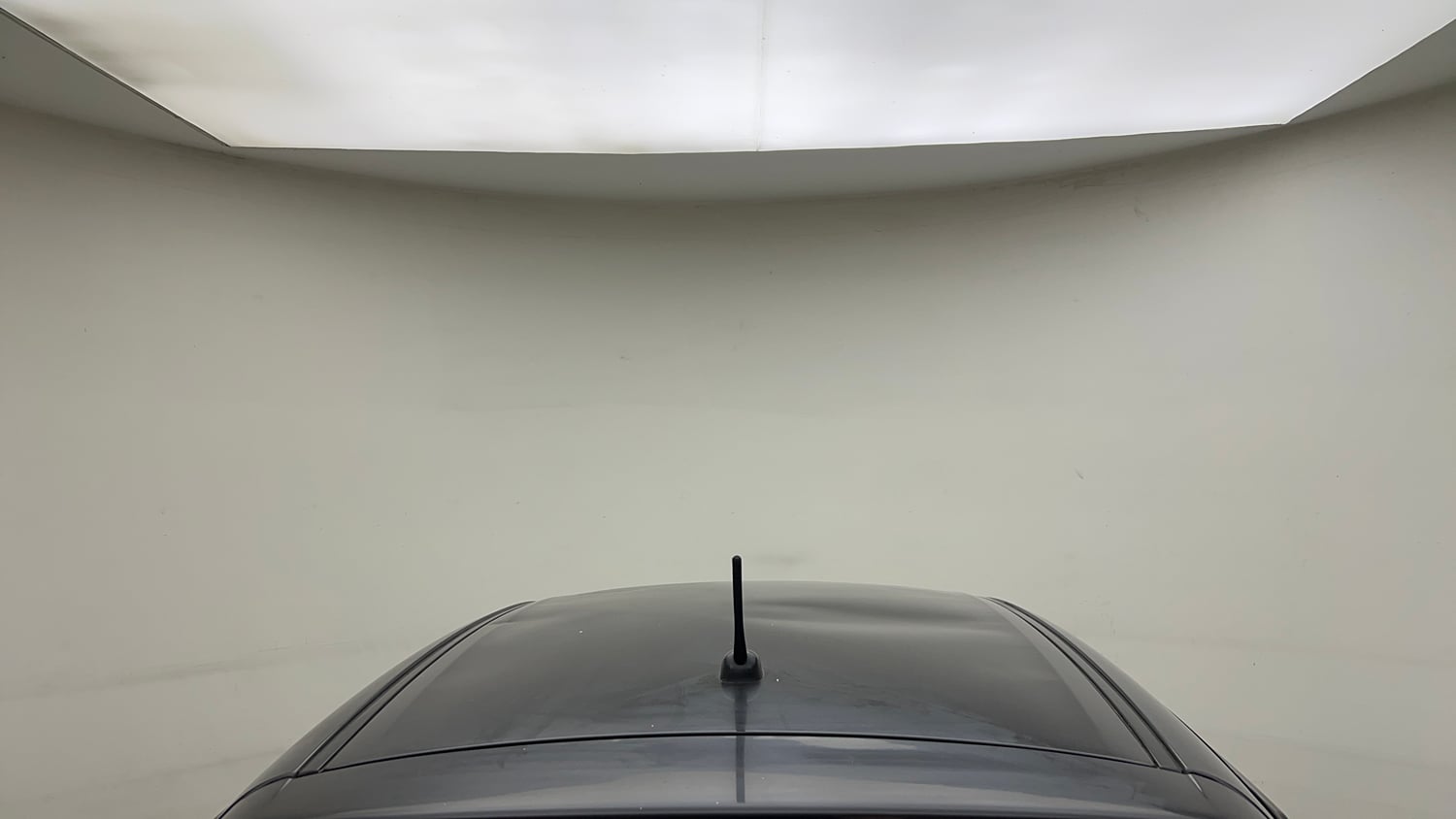 Used 2017 Maruti Suzuki Swift Lxi (O) Petrol Manual exterior EXTERIOR ROOF VIEW