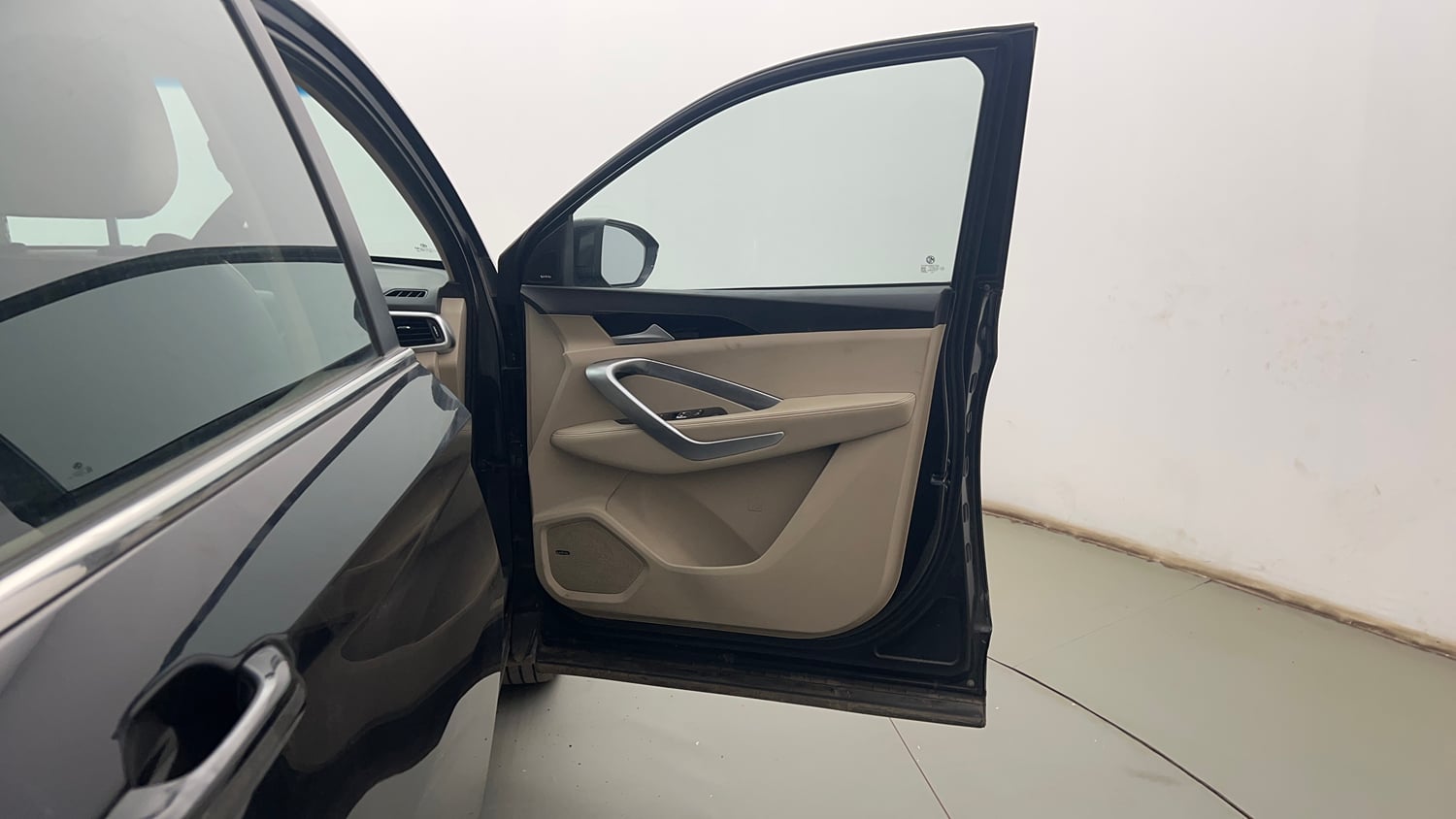 Used 2021 MG Motors Hector Sharp 1.5 Petrol Turbo DCT Petrol Automatic interior RIGHT FRONT DOOR OPEN VIEW