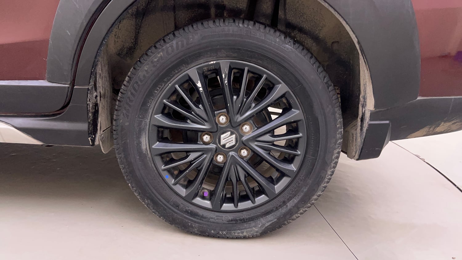 Used 2021 Maruti Suzuki XL6 Alpha MT Petrol Petrol Manual tyres LEFT REAR TYRE RIM VIEW