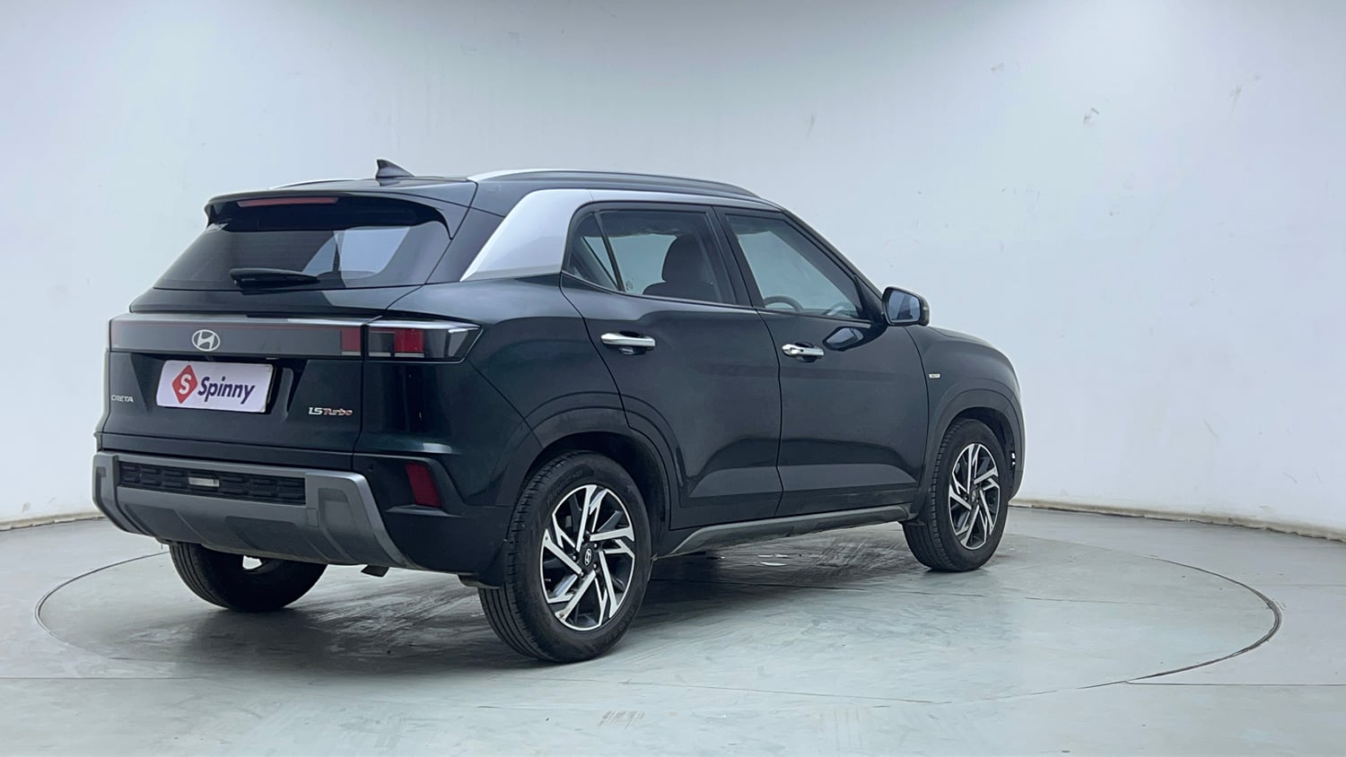 Used 2024 Hyundai Creta 1.5 Turbo Petrol DCT SX(O) Petrol Automatic exterior RIGHT REAR CORNER VIEW