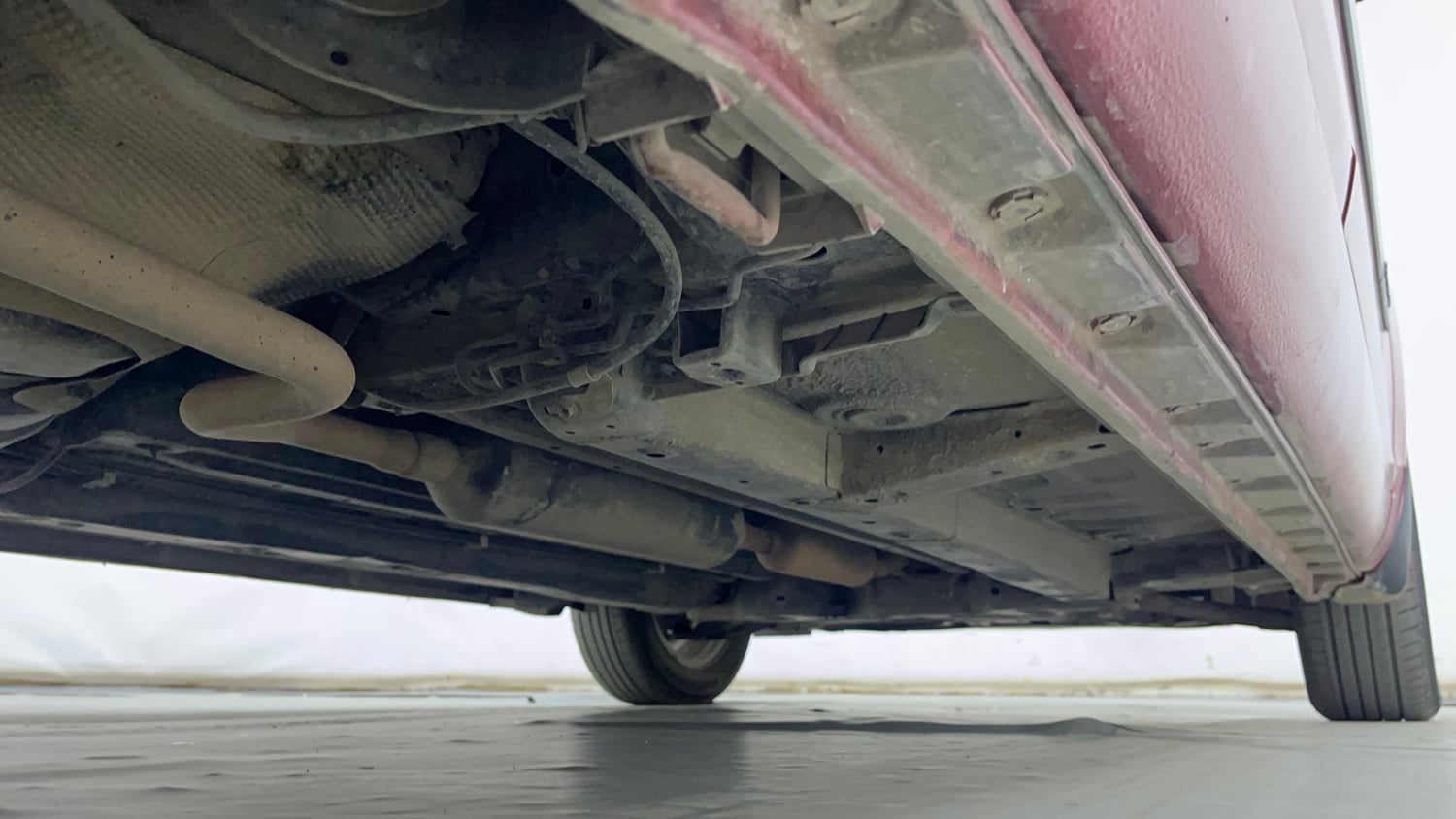 Used 2014 Maruti Suzuki Swift ZXi Petrol Manual extra REAR RIGHT UNDERBODY VIEW