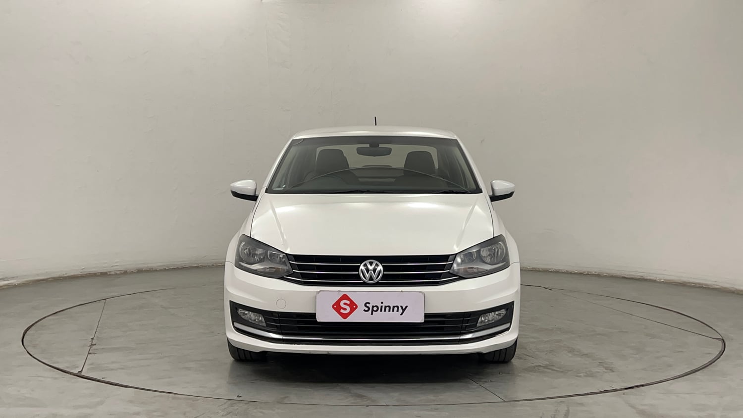 Used 2019 Volkswagen Vento Highline 1.5 (D) Diesel Manual exterior FRONT VIEW