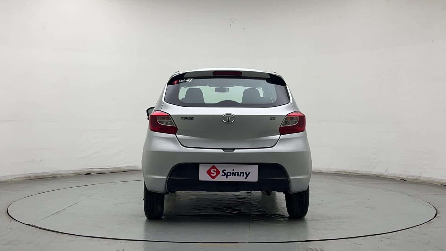 Used 2018 Tata Tiago Revotron XE Petrol Manual exterior BACK VIEW