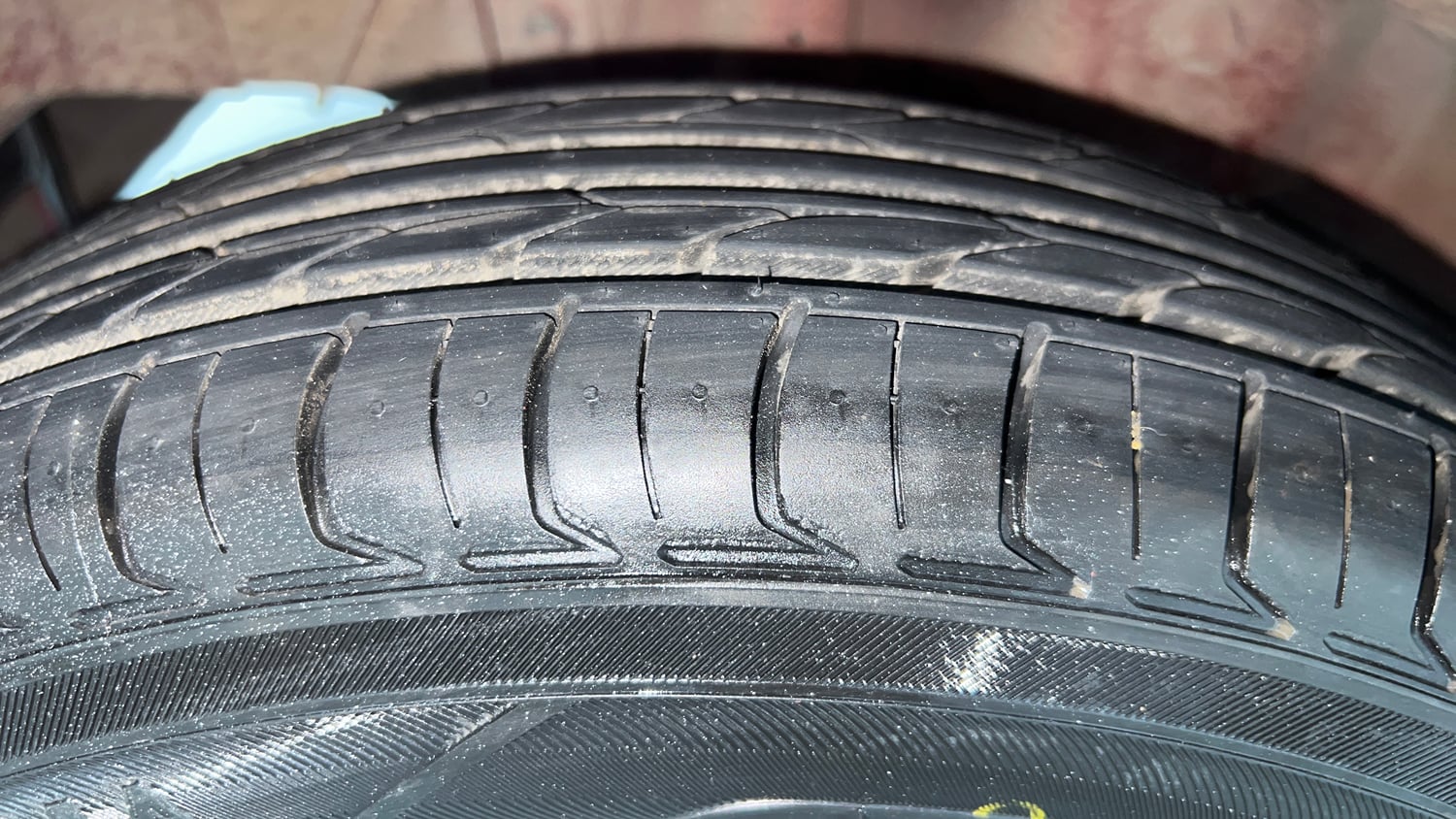 Used 2016 Hyundai Eon D-Lite + Petrol Manual tyres RIGHT REAR TYRE TREAD VIEW