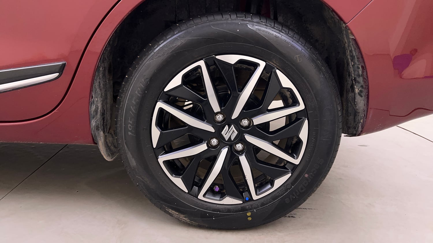 Used 2025 Maruti Suzuki Dzire ZXi Plus Petrol Manual tyres LEFT REAR TYRE RIM VIEW