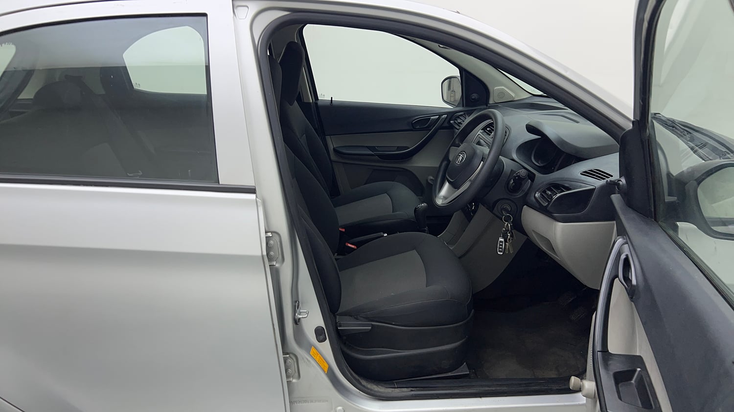 Used 2018 Tata Tiago Revotron XE Petrol Manual interior RIGHT SIDE FRONT DOOR CABIN VIEW