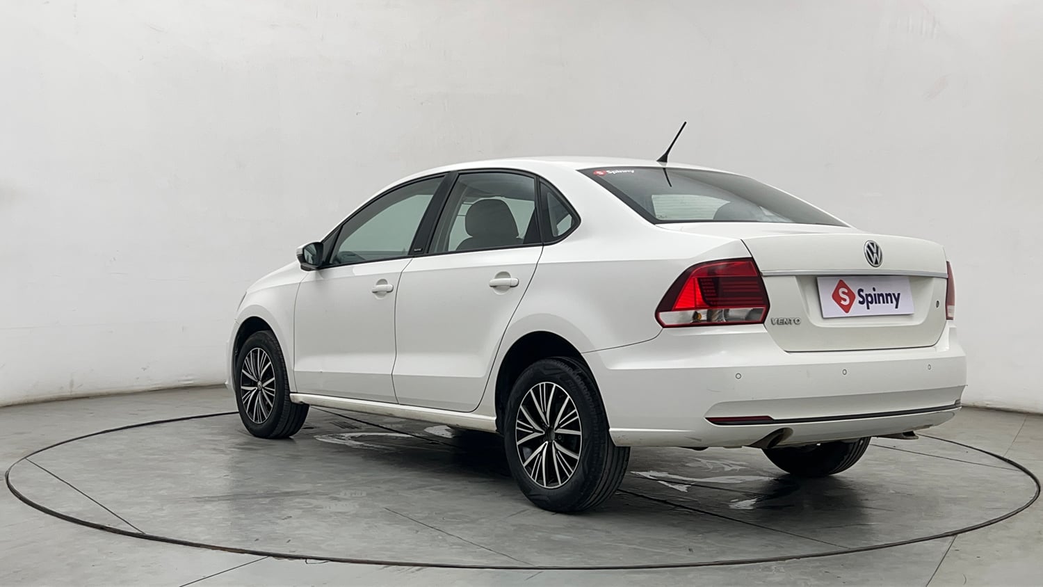 Used 2017 Volkswagen Vento Allstar 1.6 (P) Petrol Manual exterior LEFT REAR CORNER VIEW