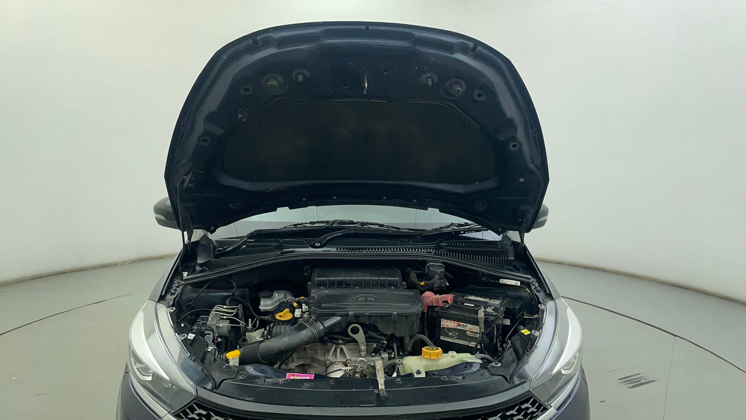 Used 2022 Tata Tigor XZ Plus Petrol Manual engine ENGINE & BONNET OPEN FRONT VIEW
