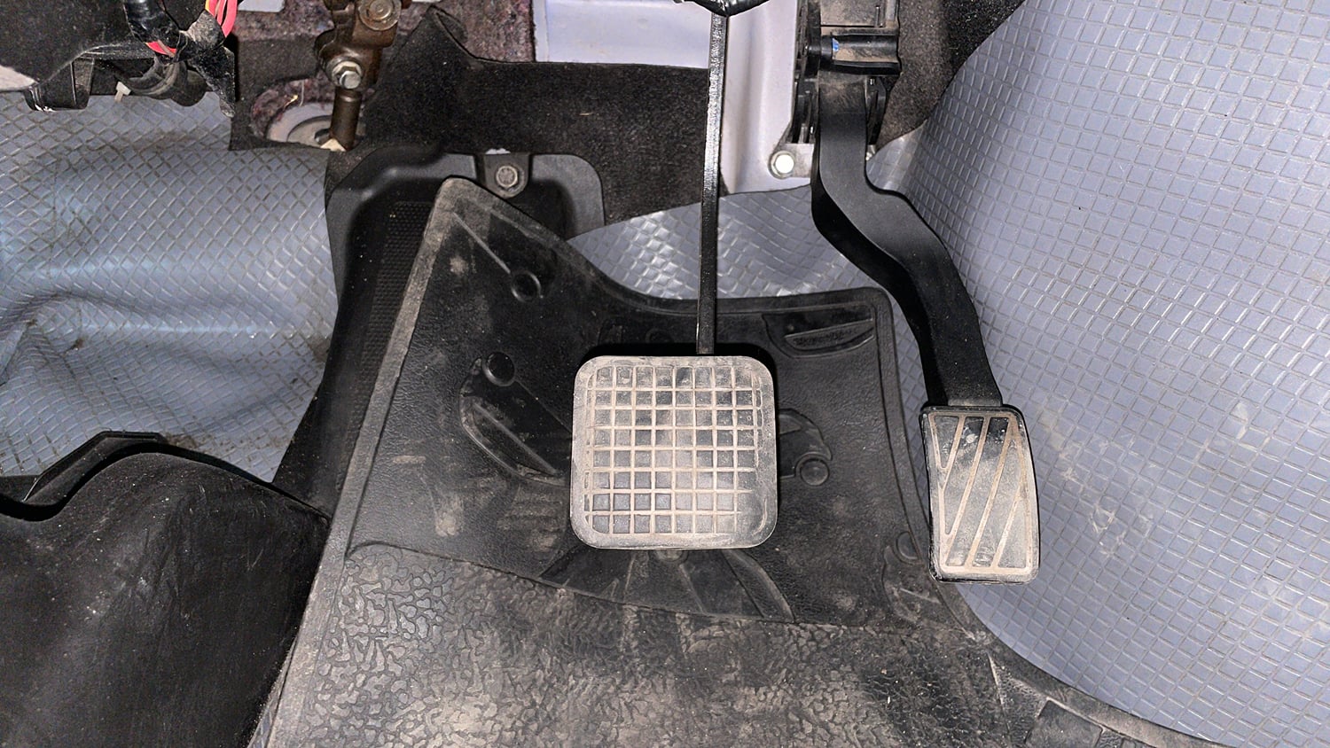 Used 2016 Tata Nano Twist XTA Petrol Automatic interior PEDALS VIEW