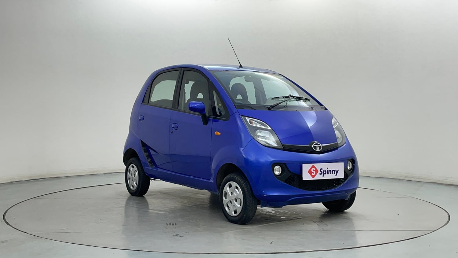 Used 2017 Tata Nano Twist XTA Petrol Automatic exterior RIGHT FRONT CORNER VIEW