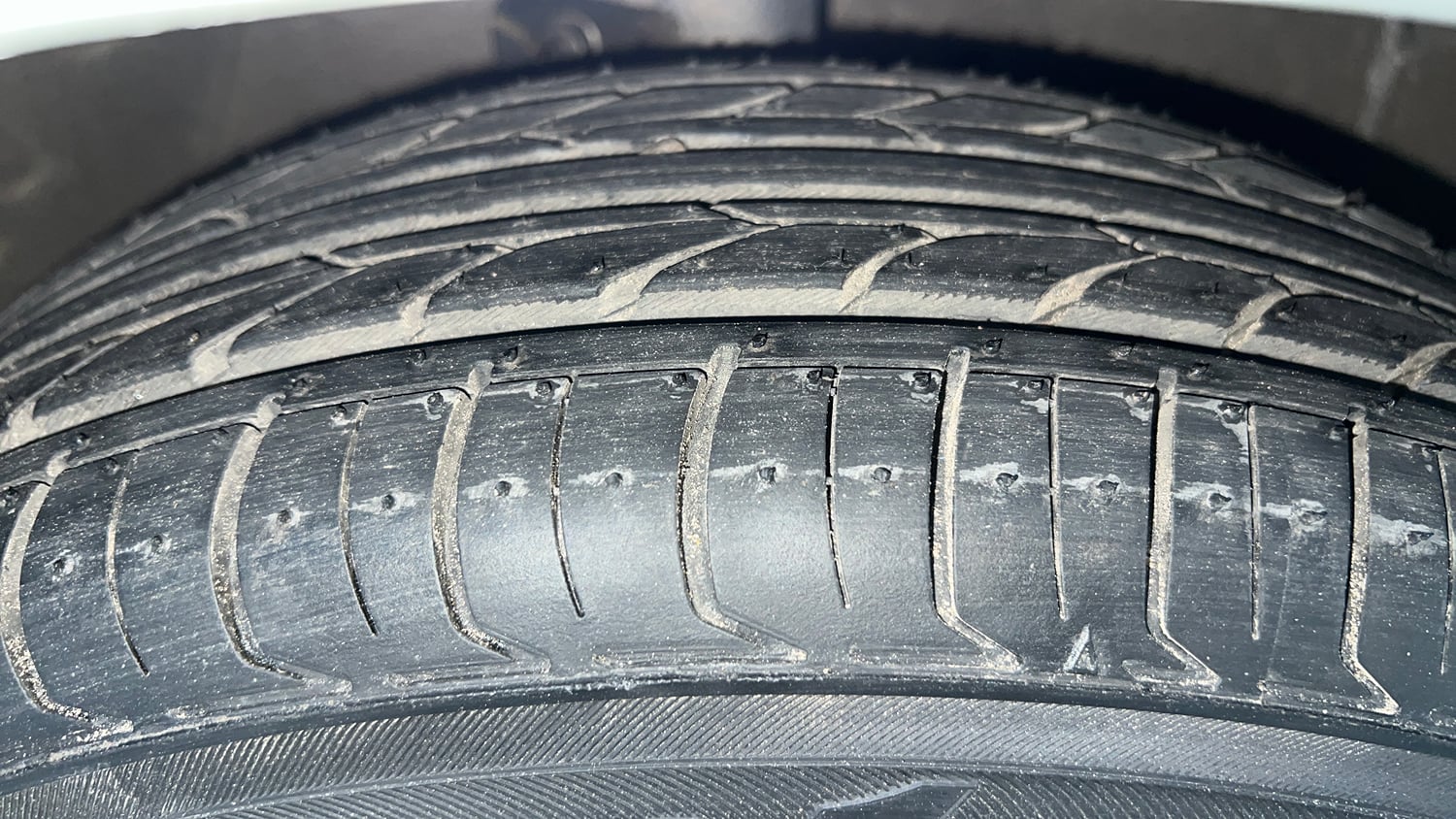 Used 2017 Maruti Suzuki Celerio VXi Petrol Manual tyres RIGHT FRONT TYRE TREAD VIEW