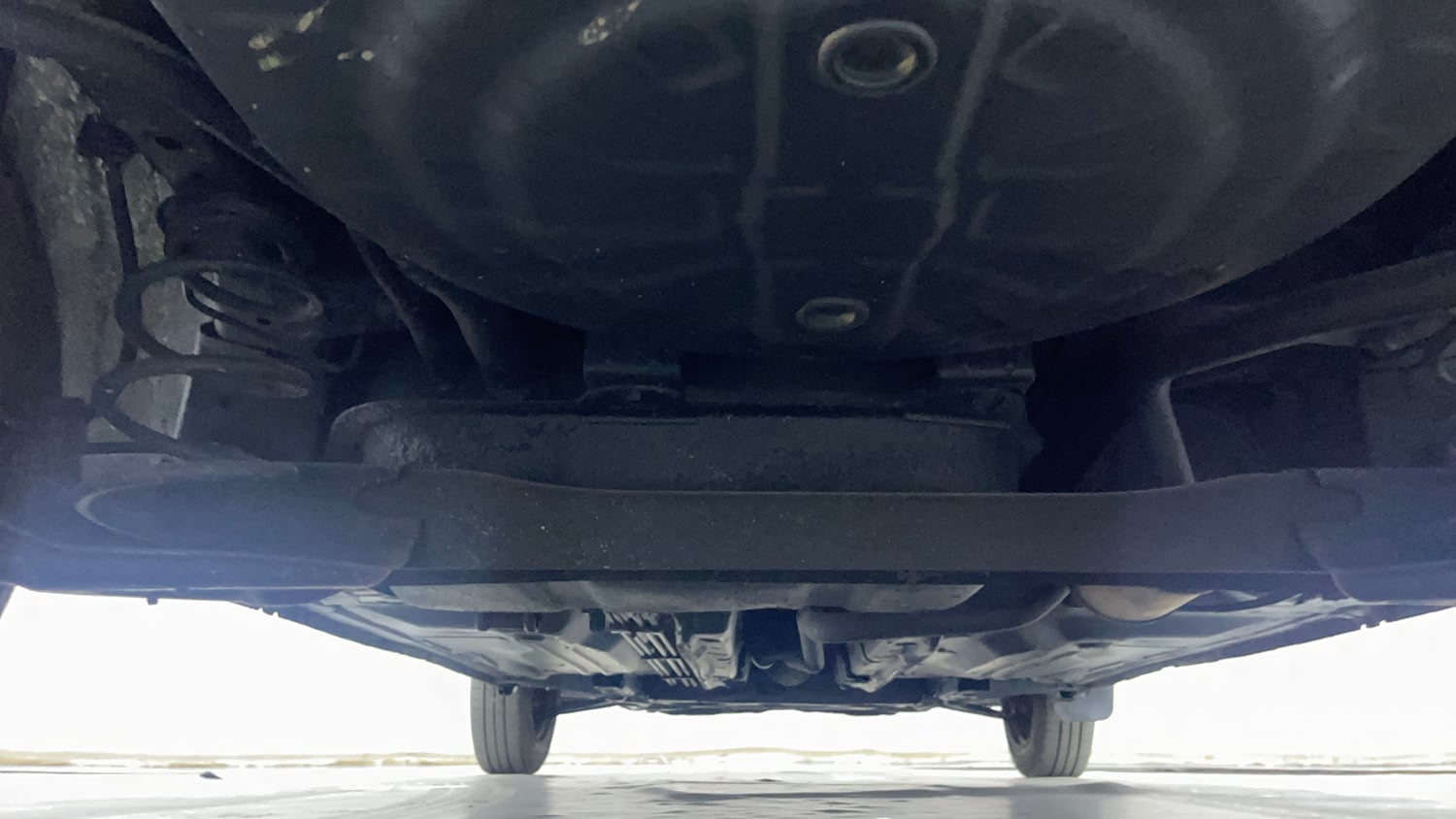 Used 2016 Datsun GO T Petrol Manual extra REAR UNDERBODY VIEW (TAKEN FROM REAR)