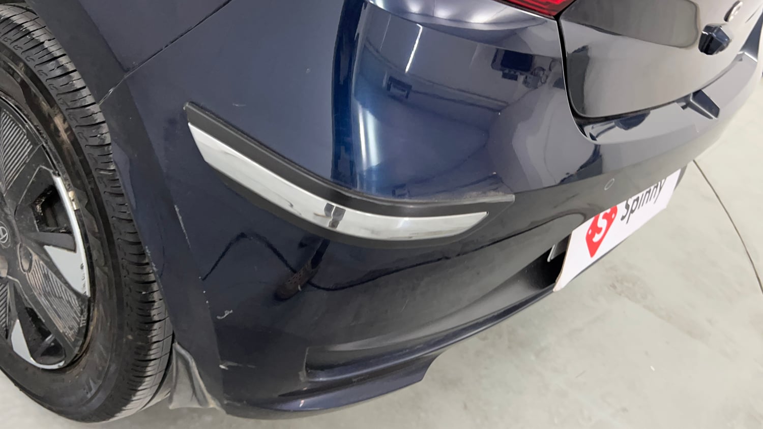 Used 2025 Tata Tiago XTA Petrol Automatic dents MINOR SCRATCH