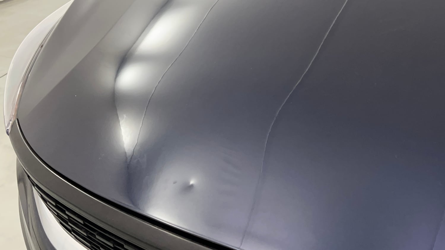Used 2025 Tata Tiago XTA Petrol Automatic dents MINOR DENT