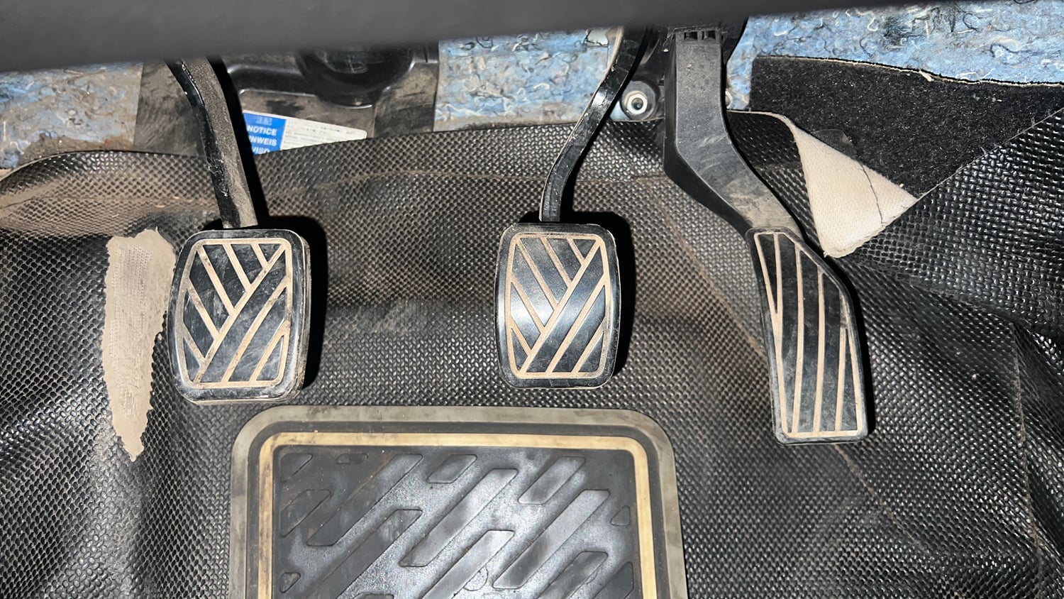 Used 2018 Maruti Suzuki S-Cross Zeta 1.3 Diesel Manual interior PEDALS VIEW