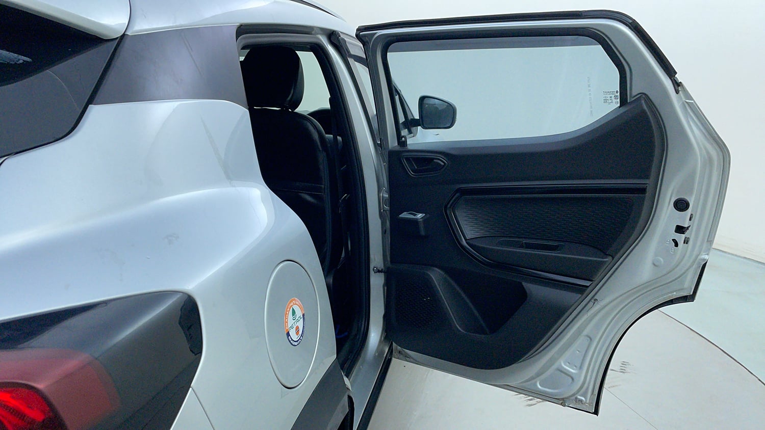 Used 2022 Renault Kiger RXE MT Petrol Manual interior RIGHT REAR DOOR OPEN VIEW
