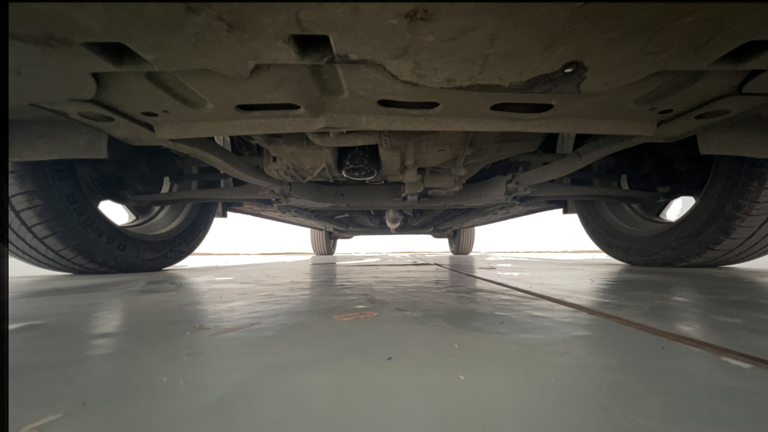 Used 2022 Renault Kiger RXT MT Petrol Manual extra FRONT LEFT UNDERBODY VIEW