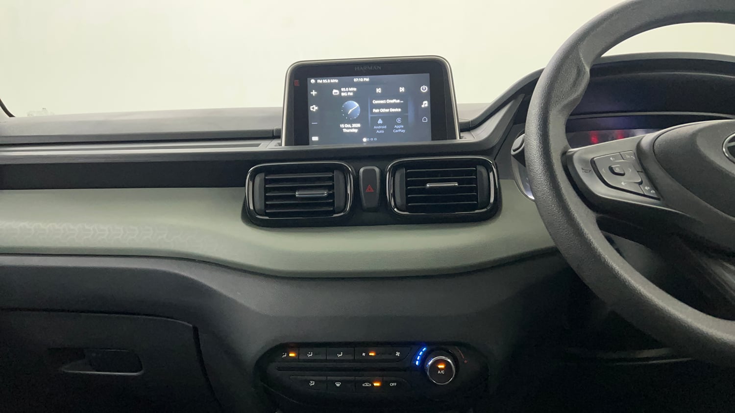 Used 2025 Tata Punch Adventure Plus iCNG Cng Manual interior MUSIC SYSTEM & AC CONTROL VIEW