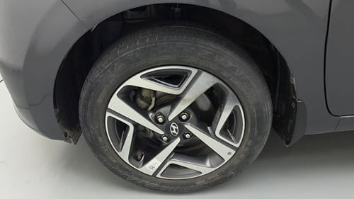 Used 2022 Hyundai Aura SX 1.2 CNG Cng Manual tyres LEFT FRONT TYRE RIM VIEW