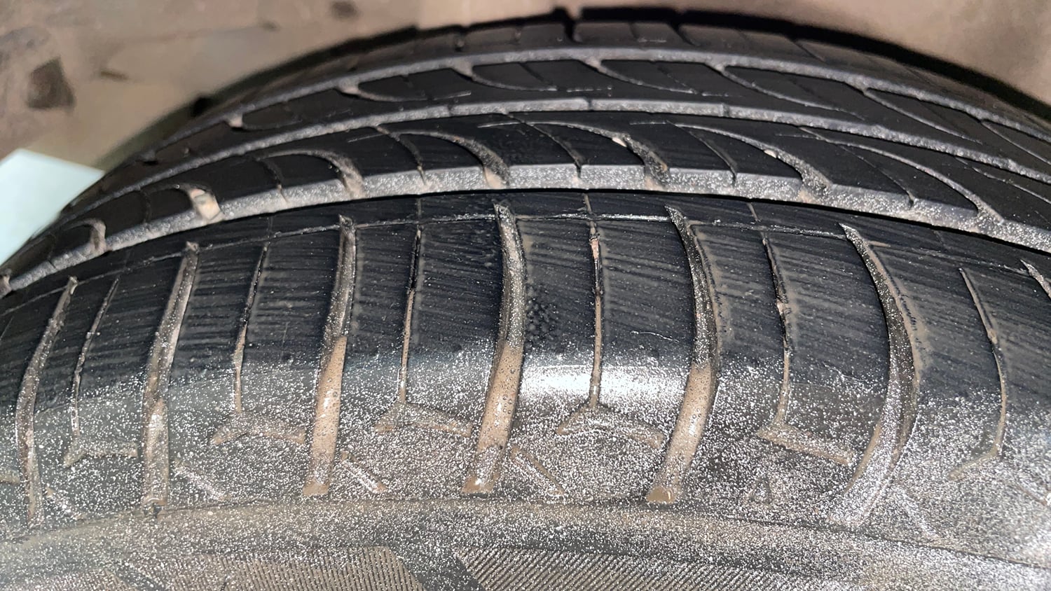 Used 2013 Honda Amaze 1.5 S i-DTEC Diesel Manual tyres RIGHT REAR TYRE TREAD VIEW