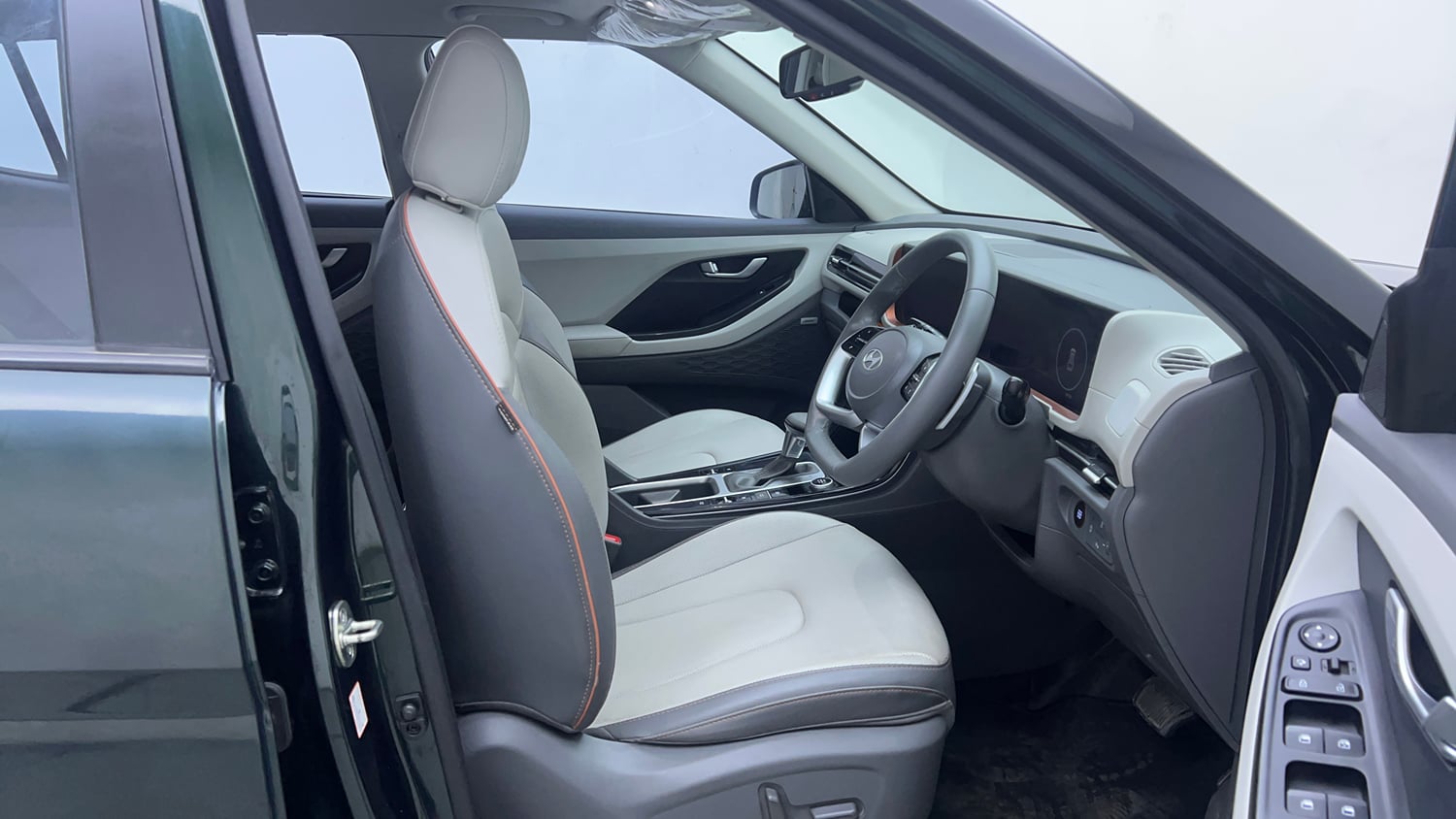 Used 2024 Hyundai Creta 1.5 Turbo Petrol DCT SX(O) Petrol Automatic interior RIGHT SIDE FRONT DOOR CABIN VIEW