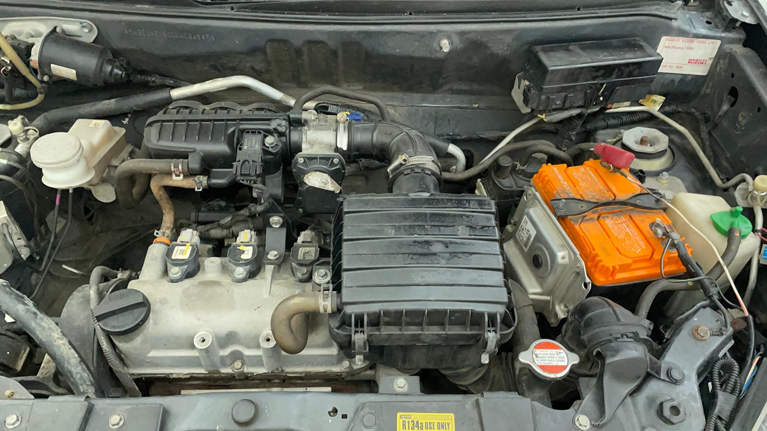 Used 2022 Maruti Suzuki Alto 800 VXi Petrol Manual engine ENGINE LEFT SIDE VIEW