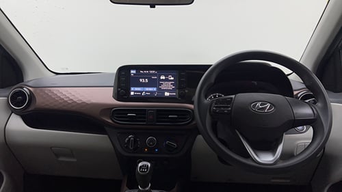 Used 2022 Hyundai Aura SX 1.2 CNG Cng Manual interior DASHBOARD VIEW