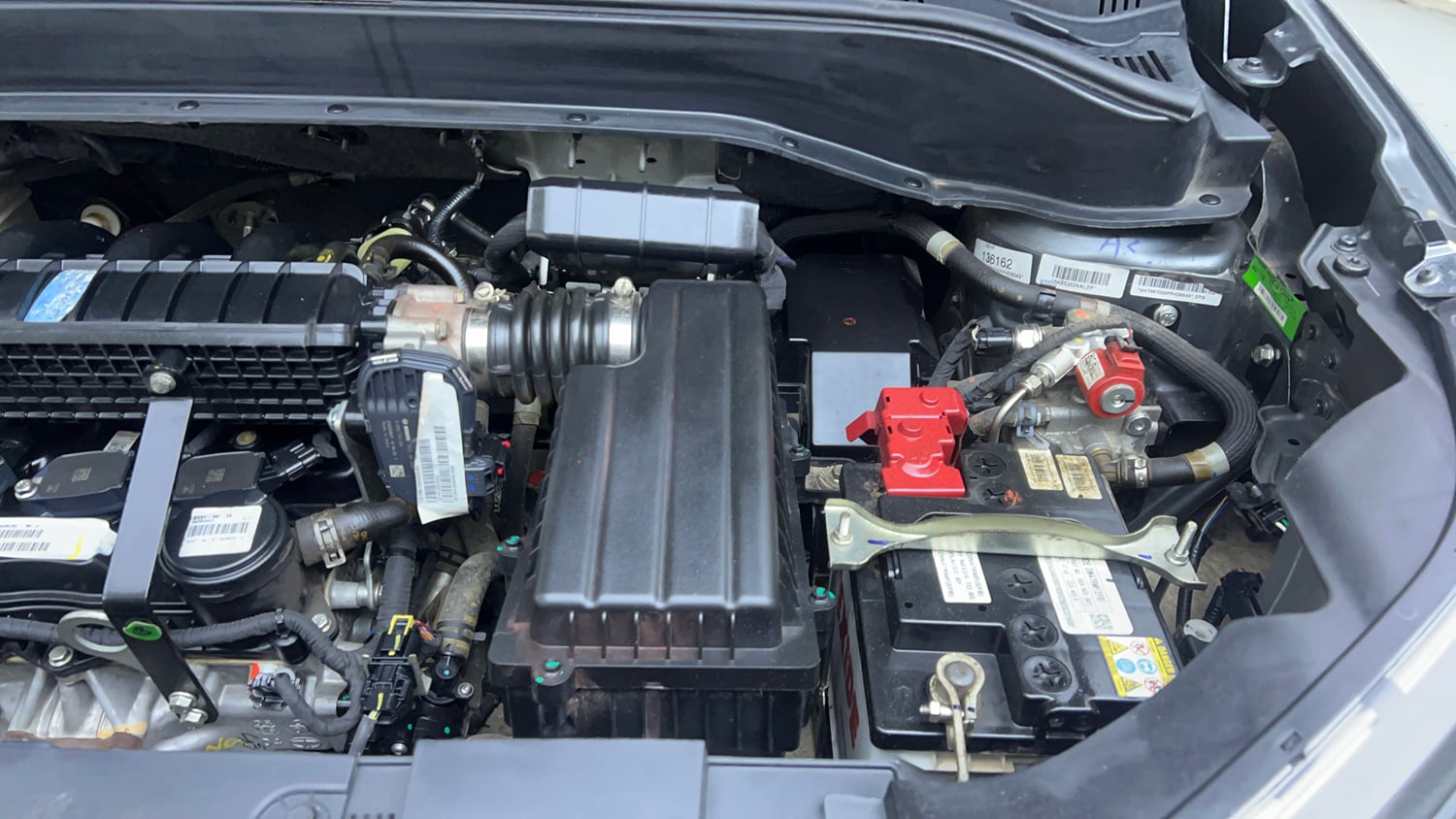 Used 2024 Tata Punch Accomplished iCNG Cng Manual engine ENGINE LEFT SIDE VIEW